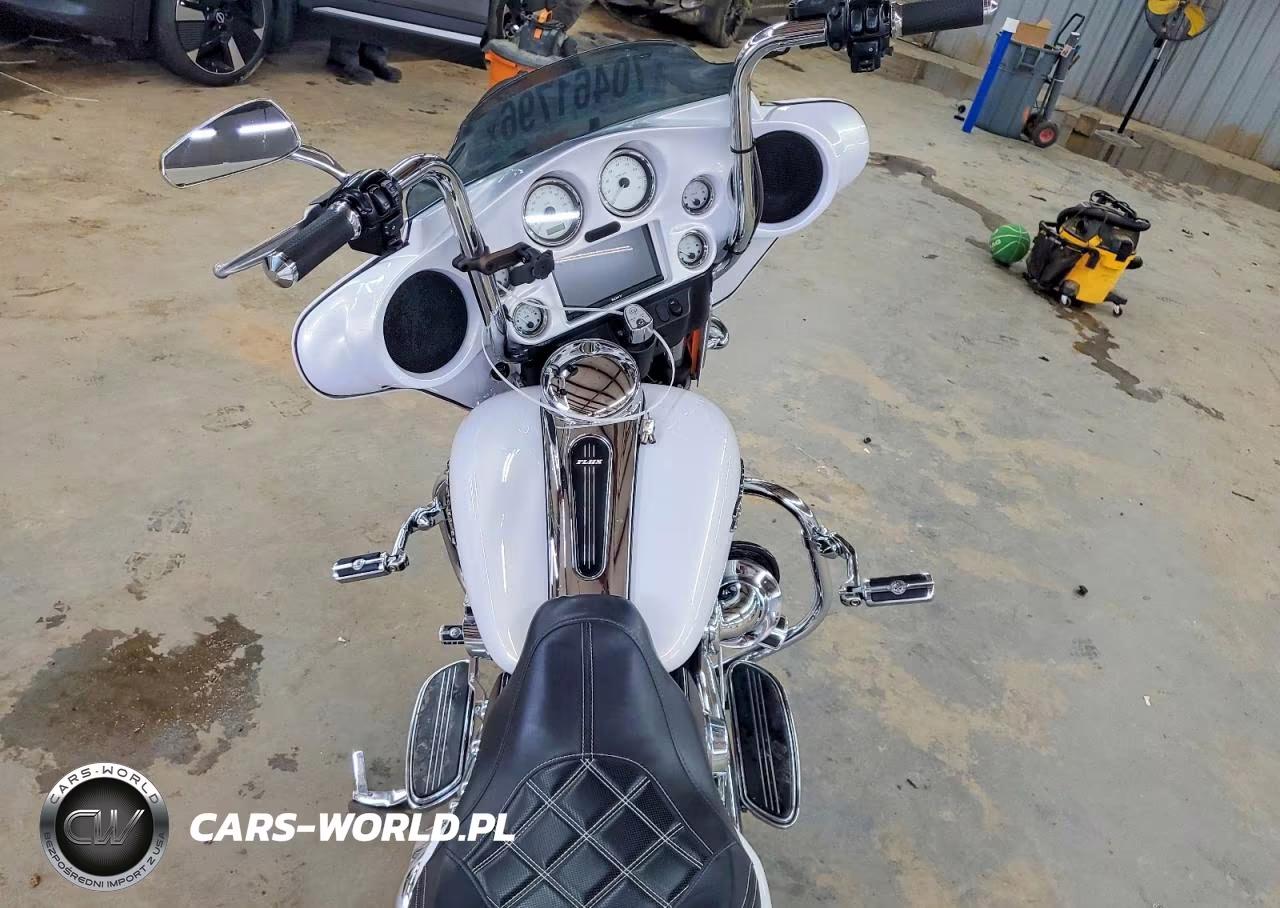 2008 Harley-Davidson Flhx VIN:1HD1KB4178Y608087 - 6