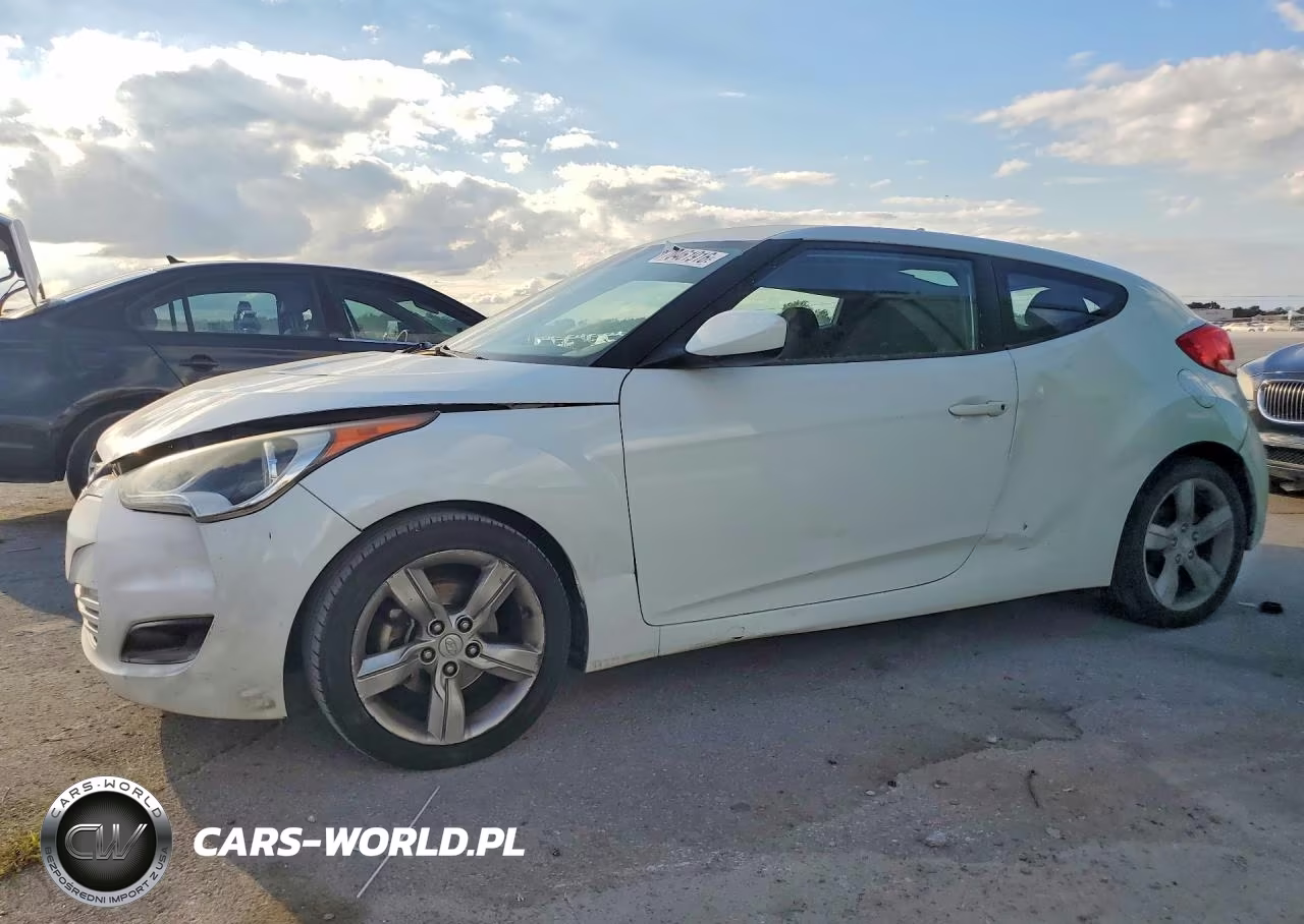 2014 Hyundai Veloster Base VIN:KMHTC6AD6EU189760 - 1