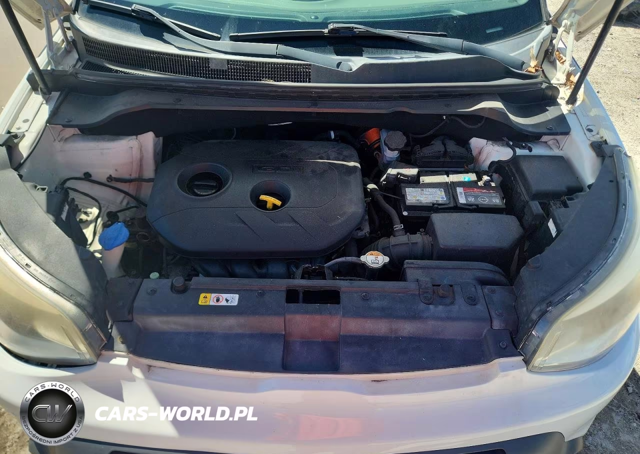 2015 Kia Soul + VIN:KNDJP3A55F7207298 - 11