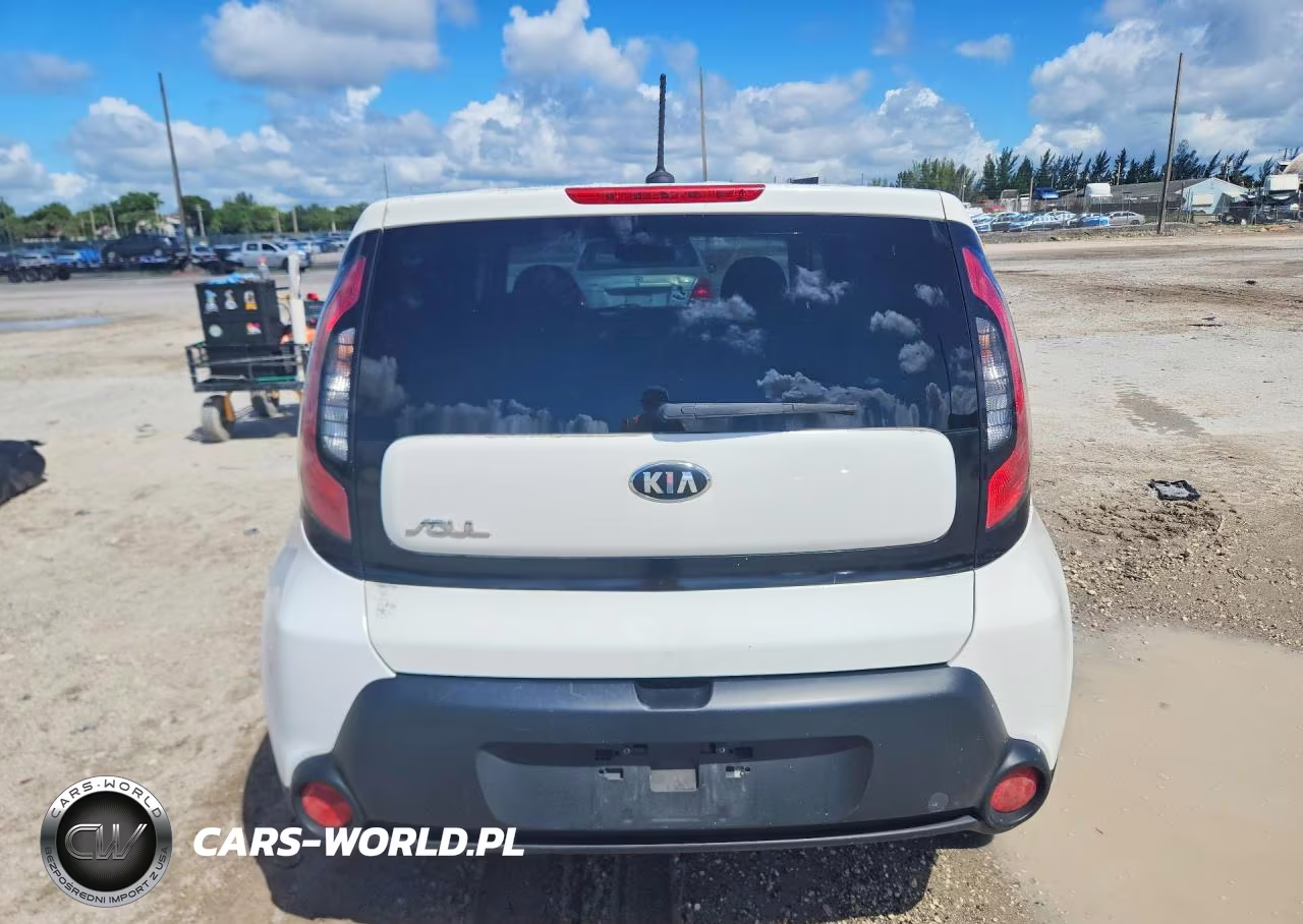 2015 Kia Soul + VIN:KNDJP3A55F7207298 - 6