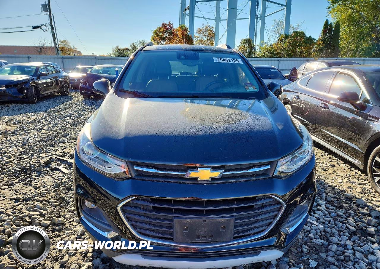 2017 Chevrolet Trax Premier VIN:3GNCJRSB3HL148467 - 5