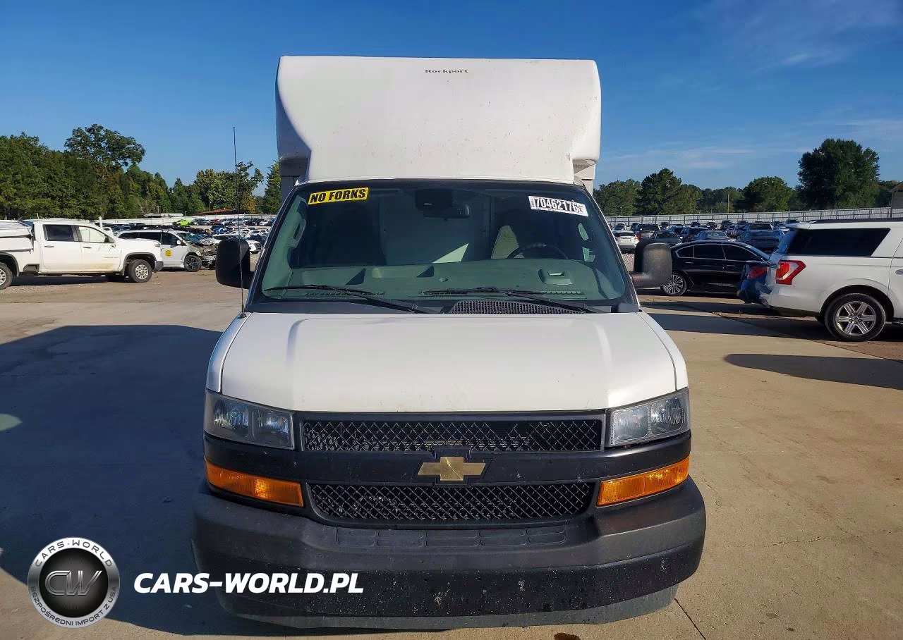 2022 Chevrolet Express Delivery Truck VIN:1GB0GRF7XN1139983 - 5