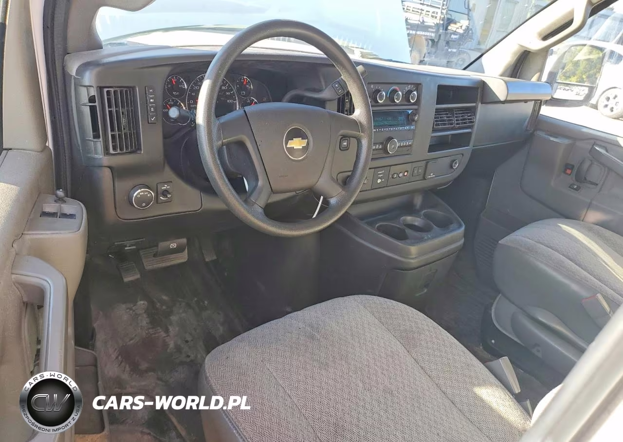 2022 Chevrolet Express Delivery Truck VIN:1GB0GRF7XN1139983 - 8