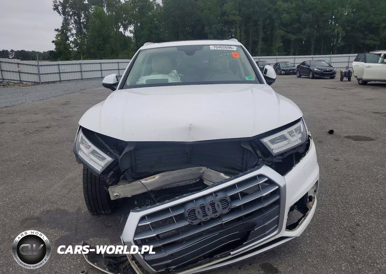 2018 Audi Q5 Premium Plus VIN:WA1BNAFY7J2131858 - 5