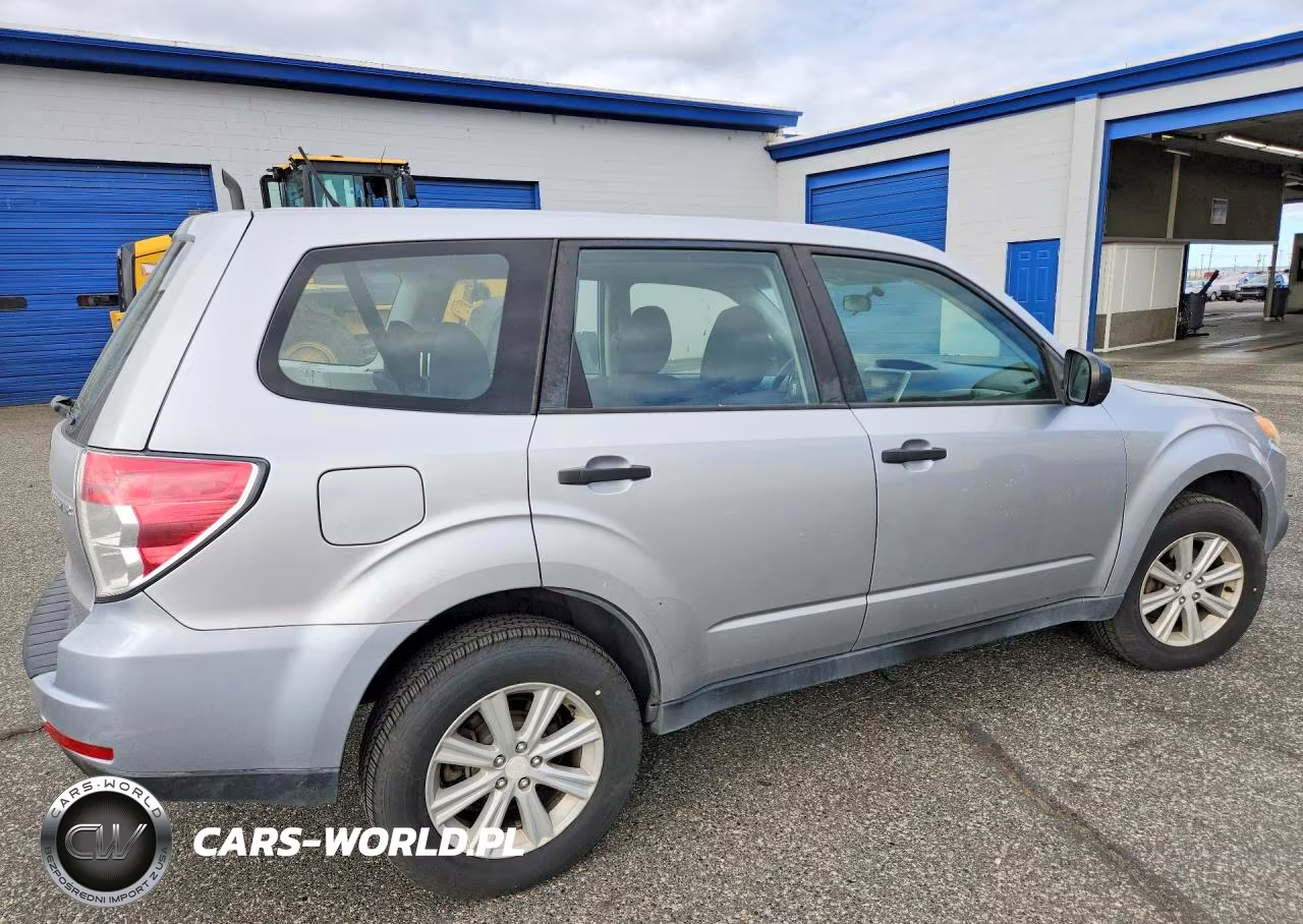 2013 Subaru Forester 2.5X VIN:JF2SHBAC2DH446505 - 3