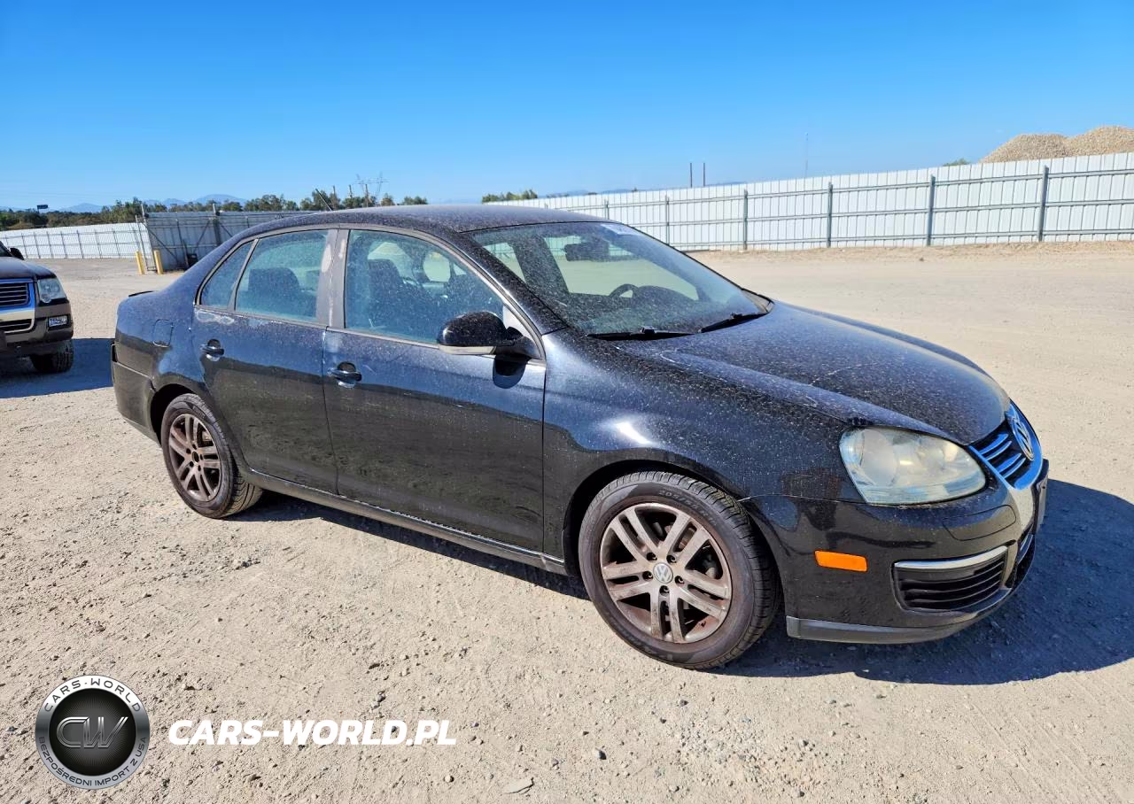 2008 Volkswagen Jetta S VIN:3VWJZ71KX8M096874 - 4