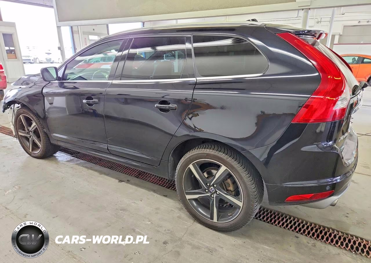 2015 Volvo Xc60 T6 R-Design Premier VIN:YV4902RP7F2686700 - 2