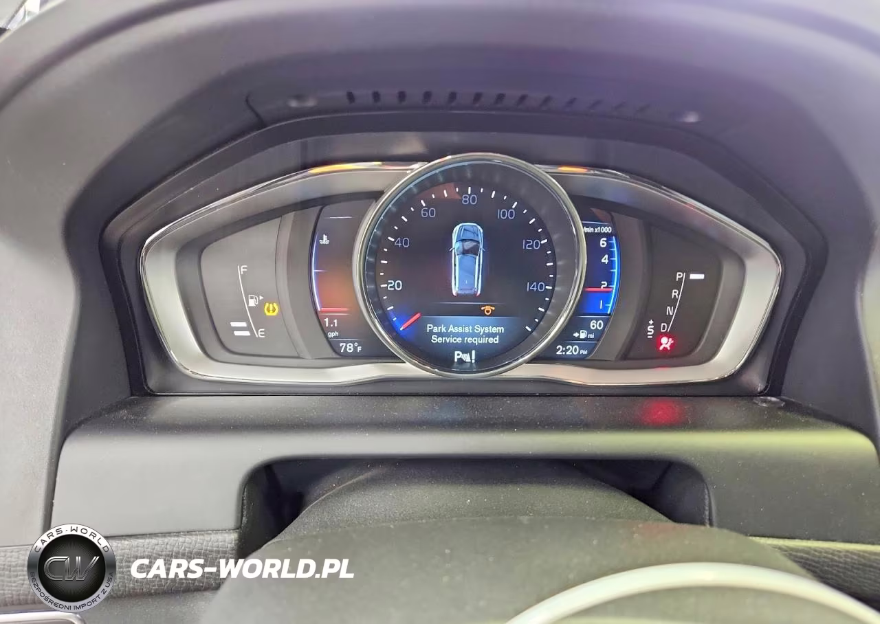 2015 Volvo Xc60 T6 R-Design Premier VIN:YV4902RP7F2686700 - 9