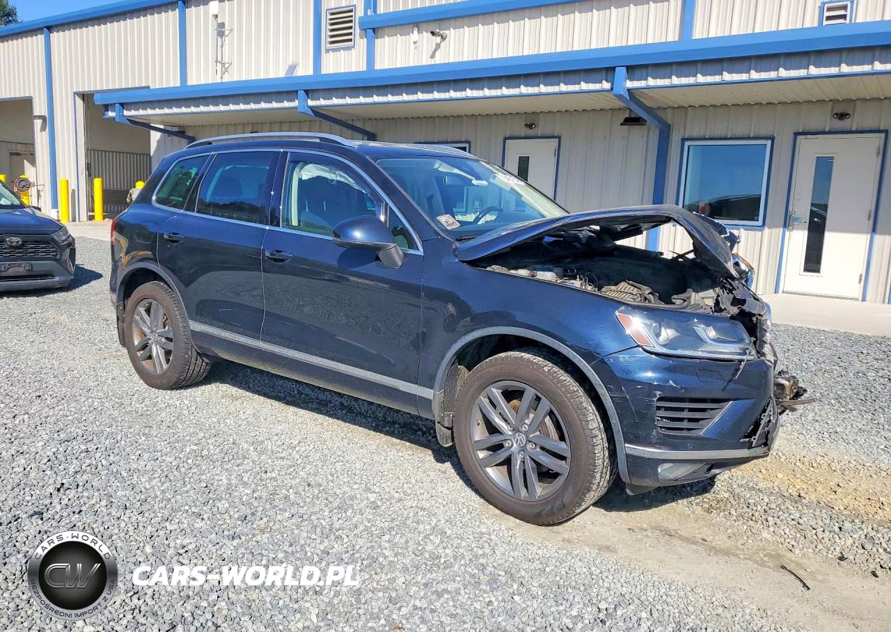 2016 Volkswagen Touareg Tdi VIN:WVGEP9BP7GD000706 - 4