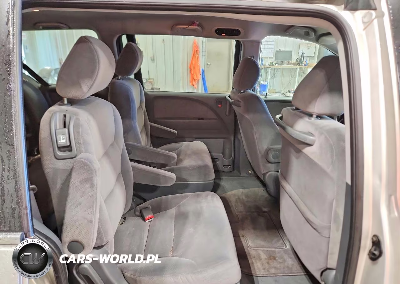 2005 Honda Odyssey Lx VIN:5FNRL38295B097259 - 11