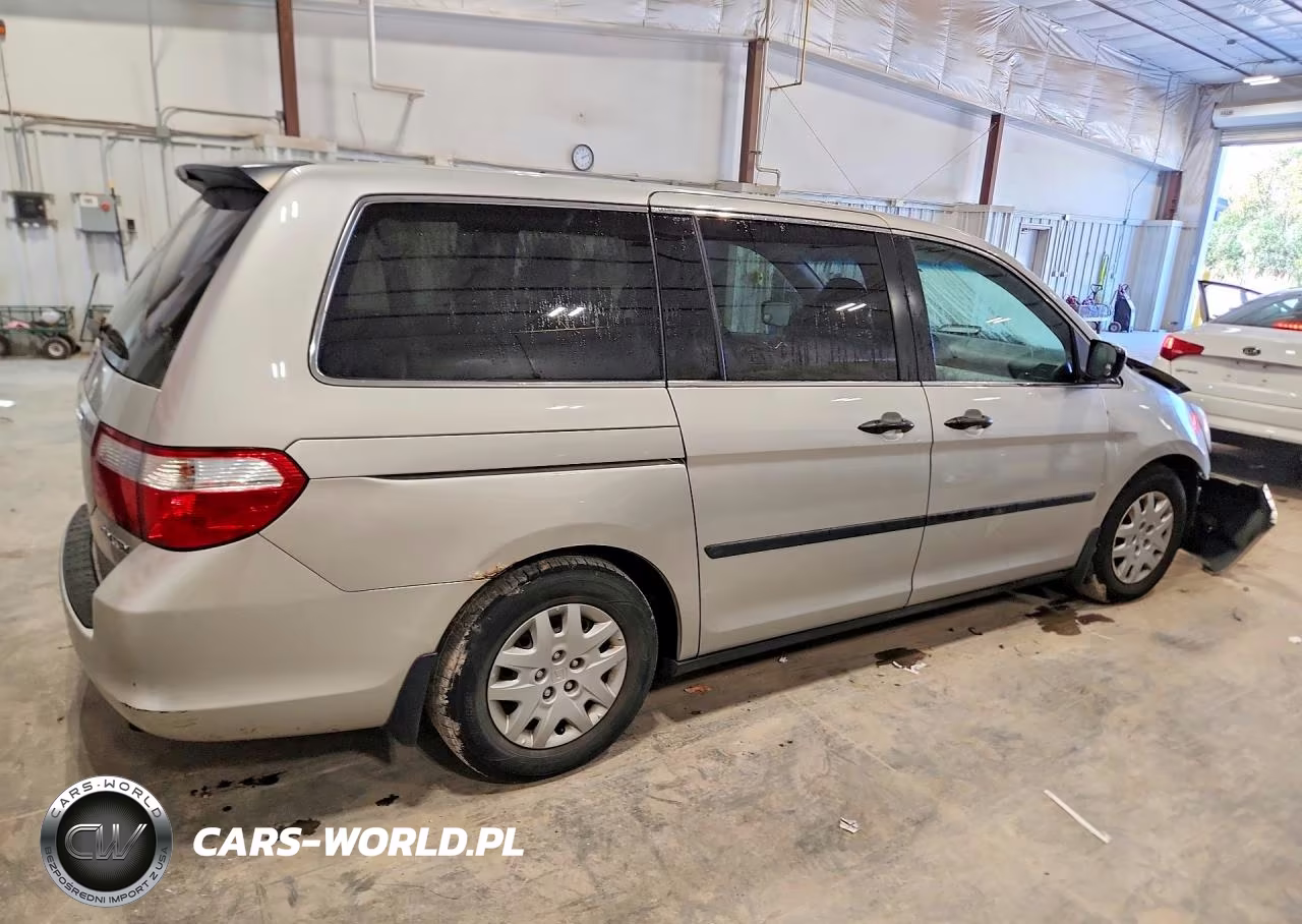 2005 Honda Odyssey Lx VIN:5FNRL38295B097259 - 3