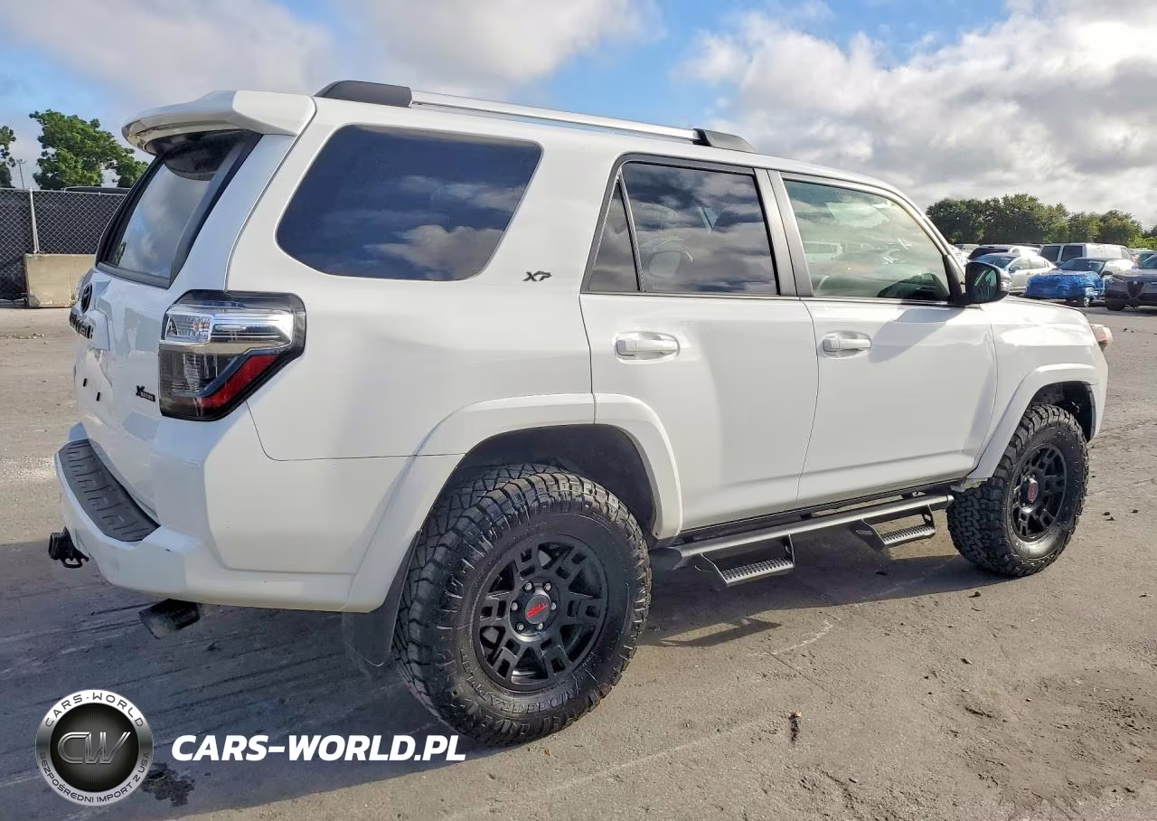 2024 Toyota 4Runner Sr5 Premium VIN:JTENU5JR4R6277034 - 3
