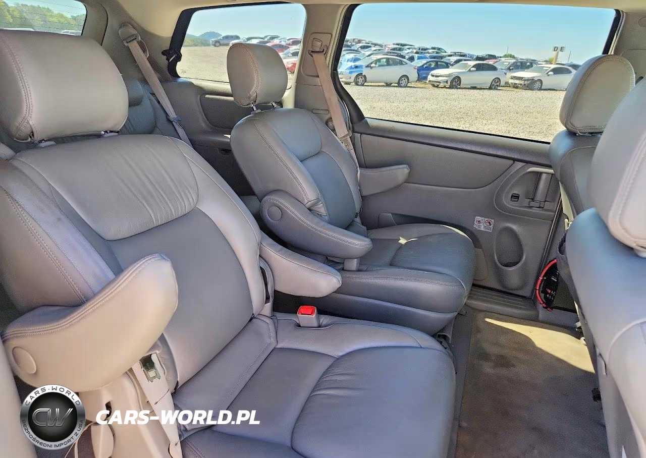 2005 Toyota Sienna Le 7 Passenger VIN:5TDZA23C05S287382 - 11
