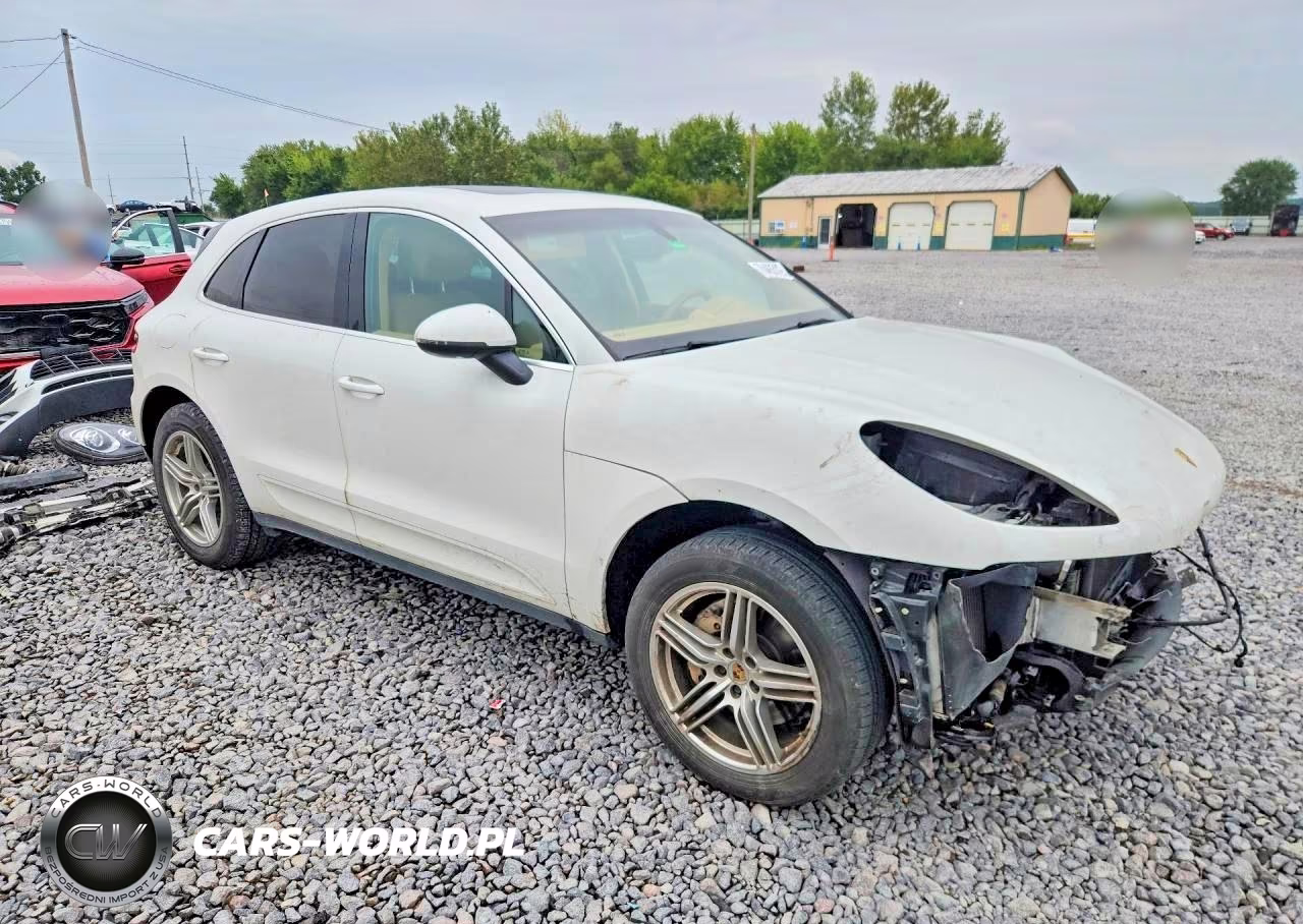2015 Porsche Macan S VIN:WP1AB2A58FLB74277 - 4