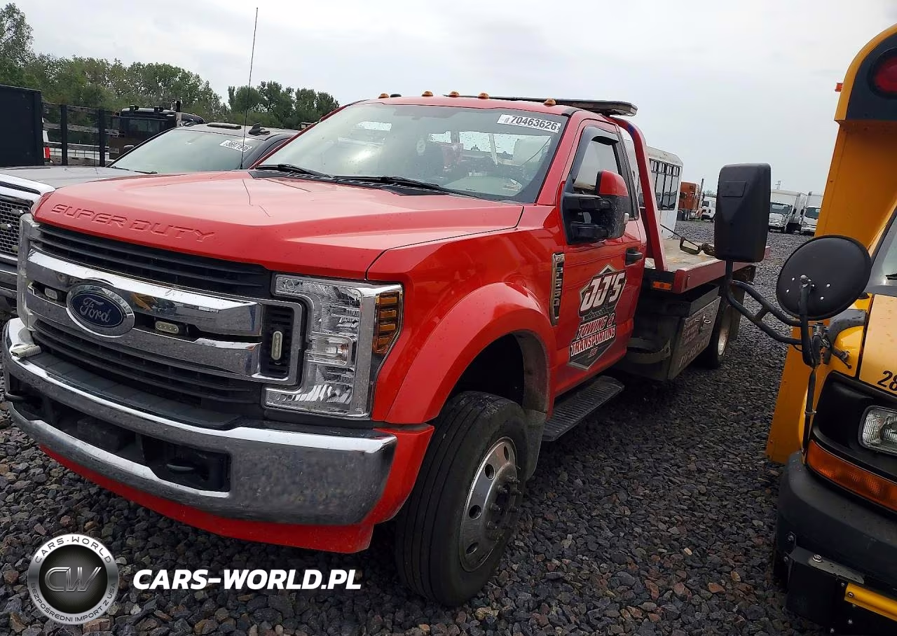 2019 Ford F550 Super Duty VIN:1FDUF5GY1KDA01772 - 1