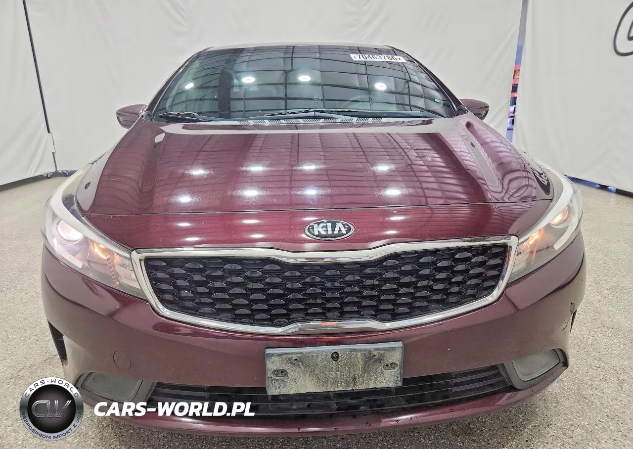 2018 Kia Forte Lx VIN:3KPFL4A79JE166806 - 5