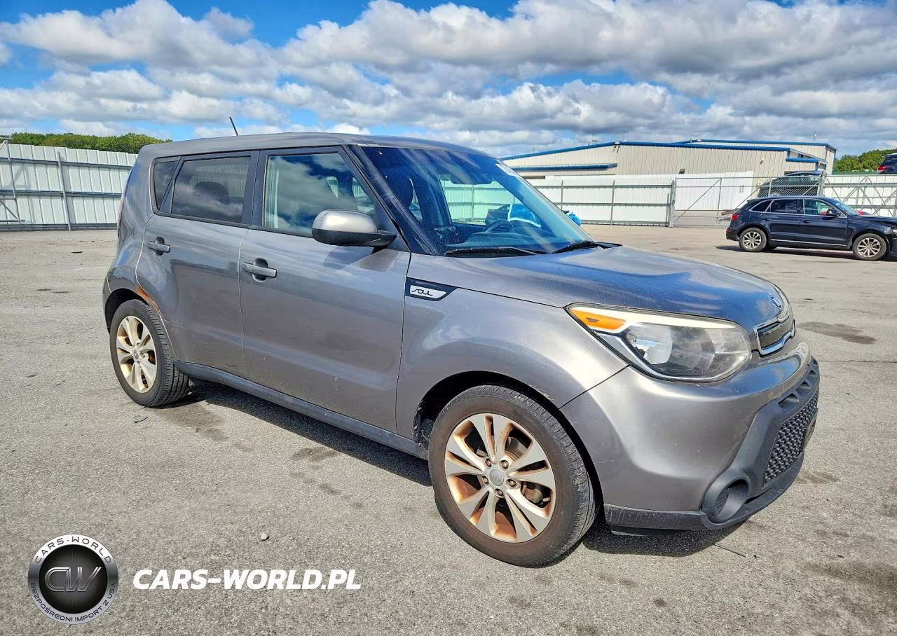 2015 Kia Soul + VIN:KNDJP3A54F7212427 - 4