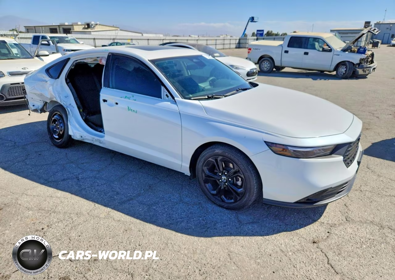 2025 Honda Accord Se VIN:1HGCY1F48SA017729 - 4