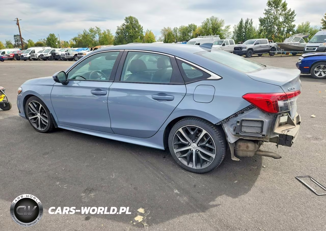 2024 Honda Civic Touring VIN:2HGFE1F95RH329018 - 2
