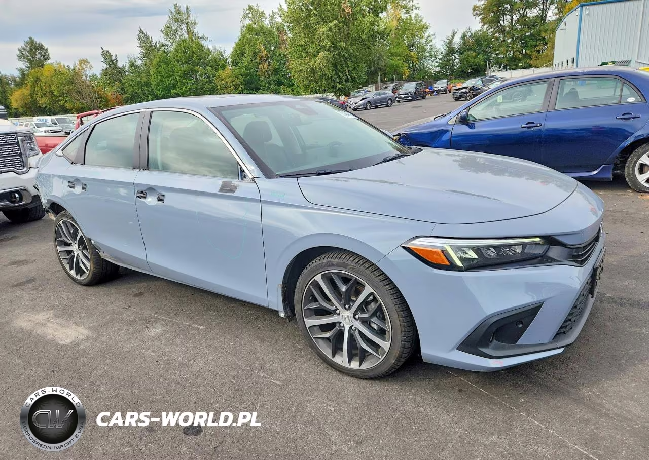 2024 Honda Civic Touring VIN:2HGFE1F95RH329018 - 4