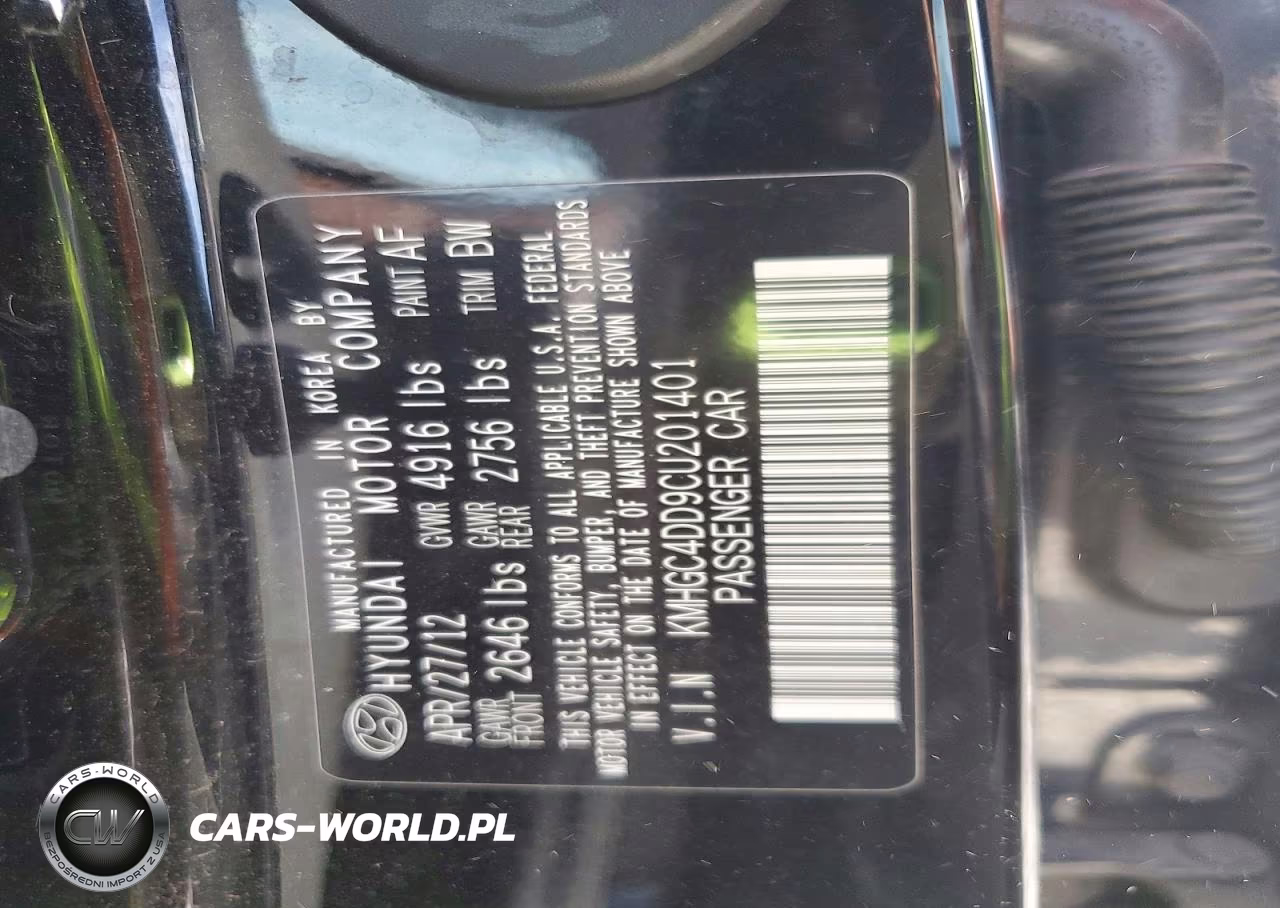 2012 Hyundai Genesis 3.8L VIN:KMHGC4DD9CU201401 - 12
