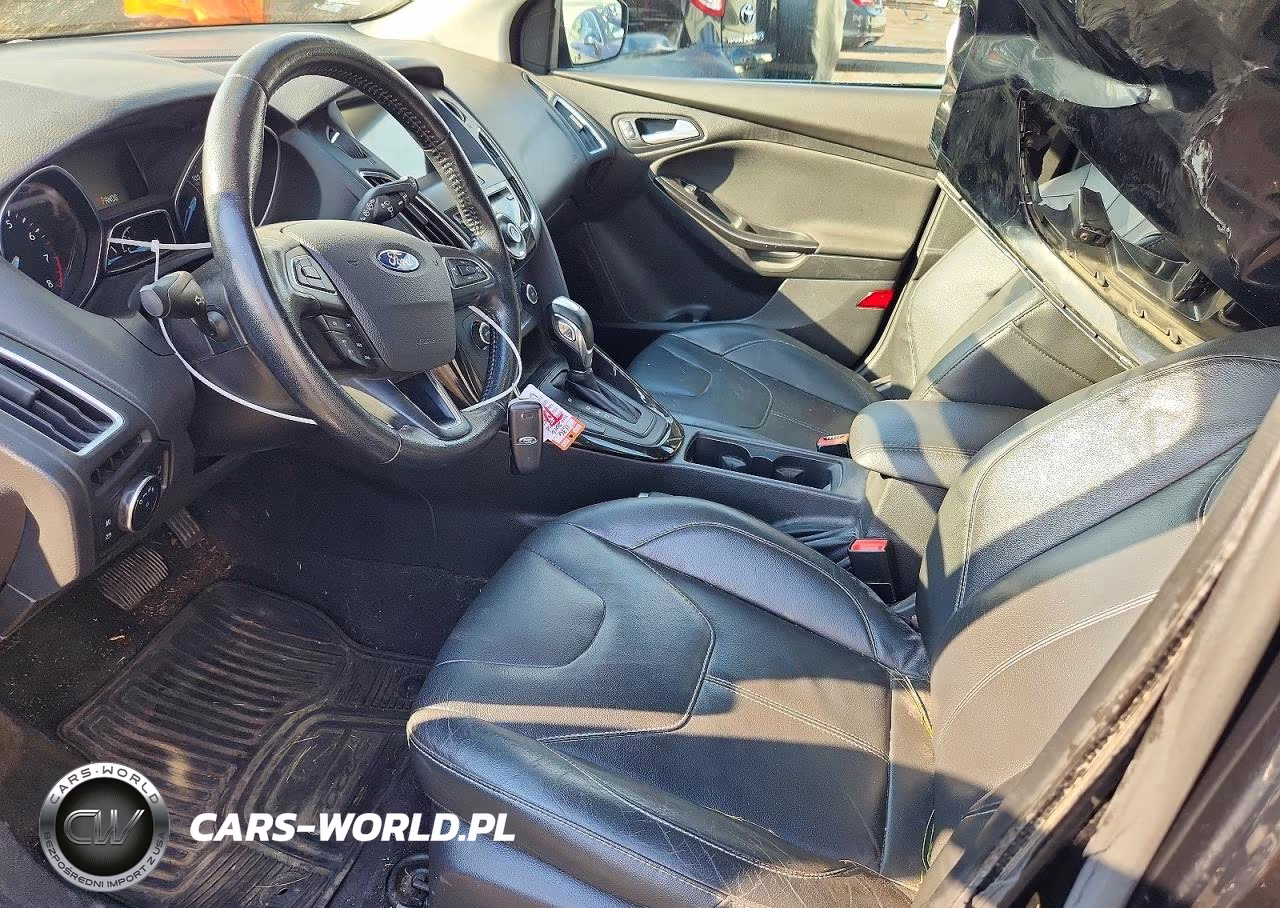 2016 Ford Focus Titanium VIN:1FADP3N28GL256510 - 7