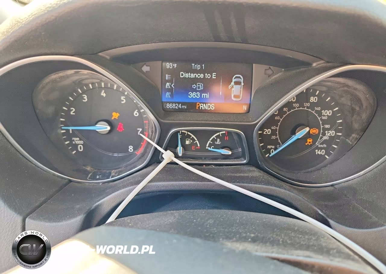 2016 Ford Focus Titanium VIN:1FADP3N28GL256510 - 9