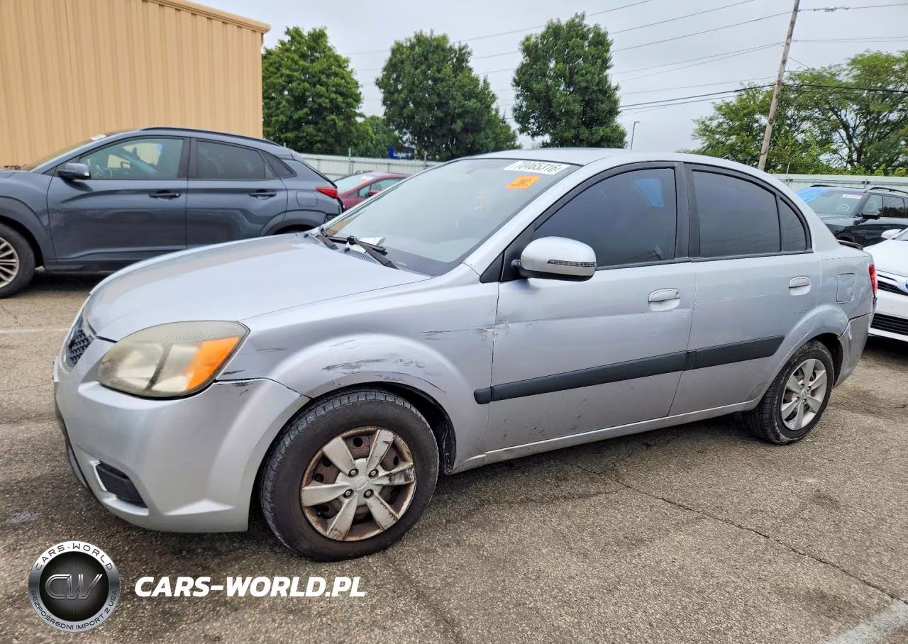 2010 Kia Rio Base