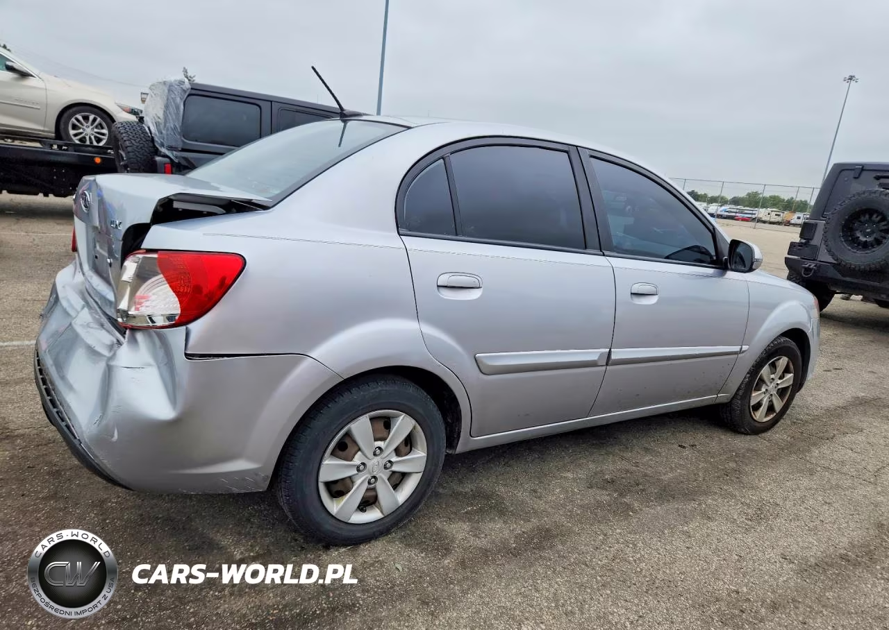 2010 Kia Rio Base VIN:KNADH4A31A6682831 - 3