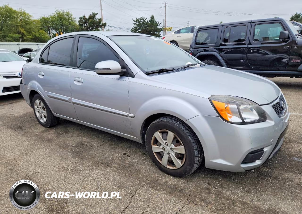 2010 Kia Rio Base VIN:KNADH4A31A6682831 - 4