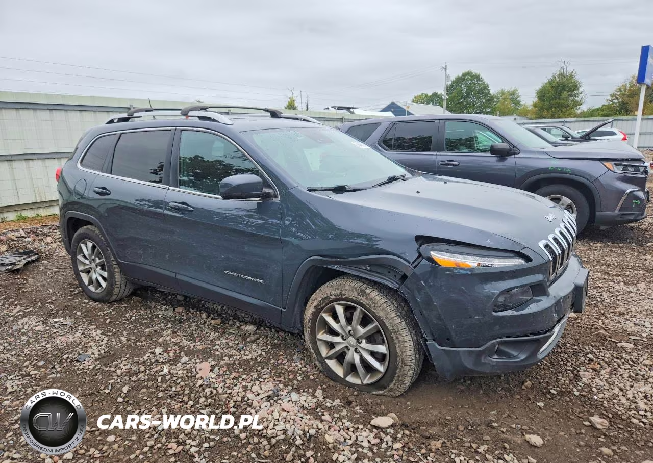 2018 Jeep Cherokee Limited VIN:1C4PJMDX0JD575493 - 4