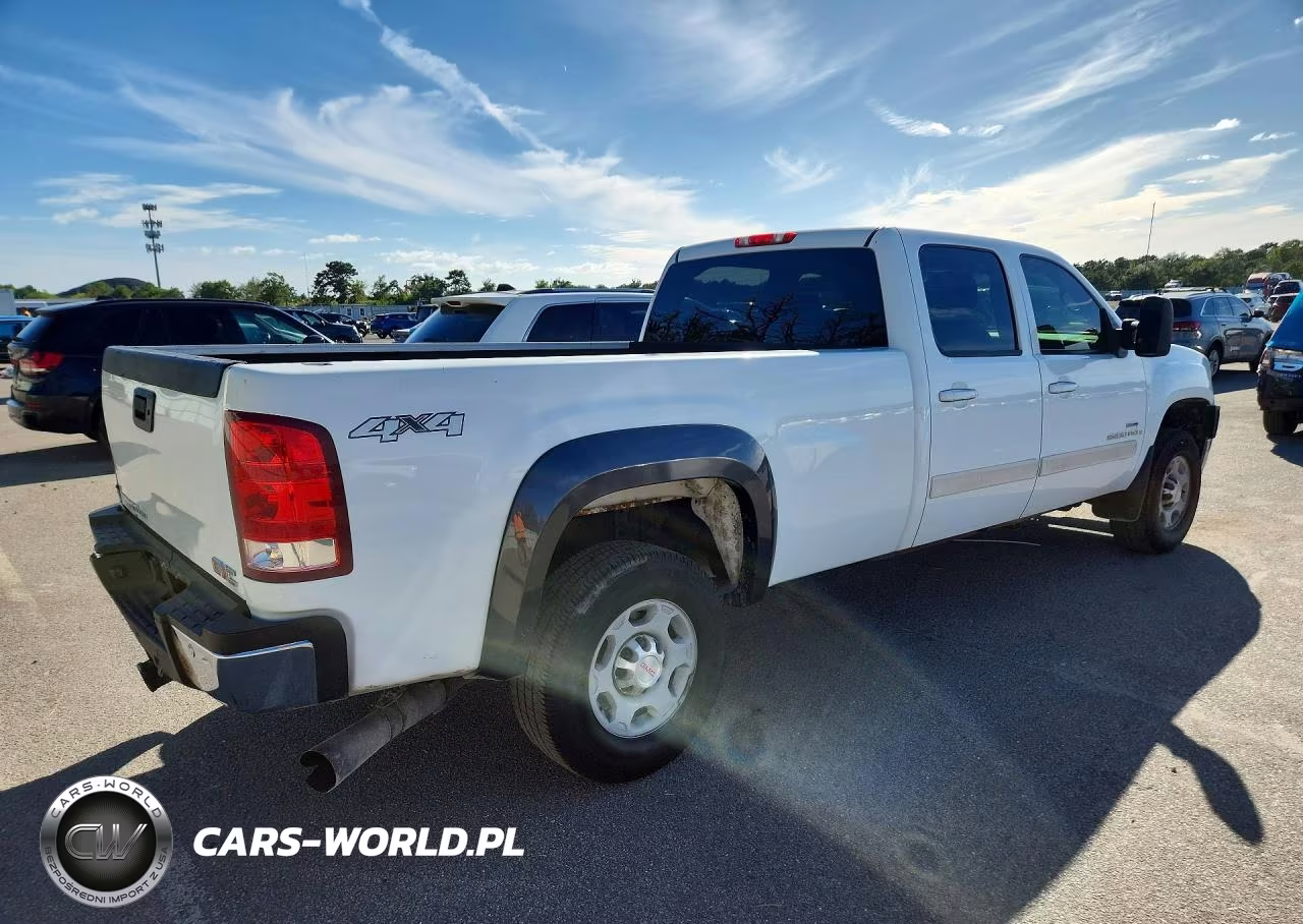 2007 GMC Sierra K2500 Heavy Duty VIN:1GTHK23687F526375 - 3
