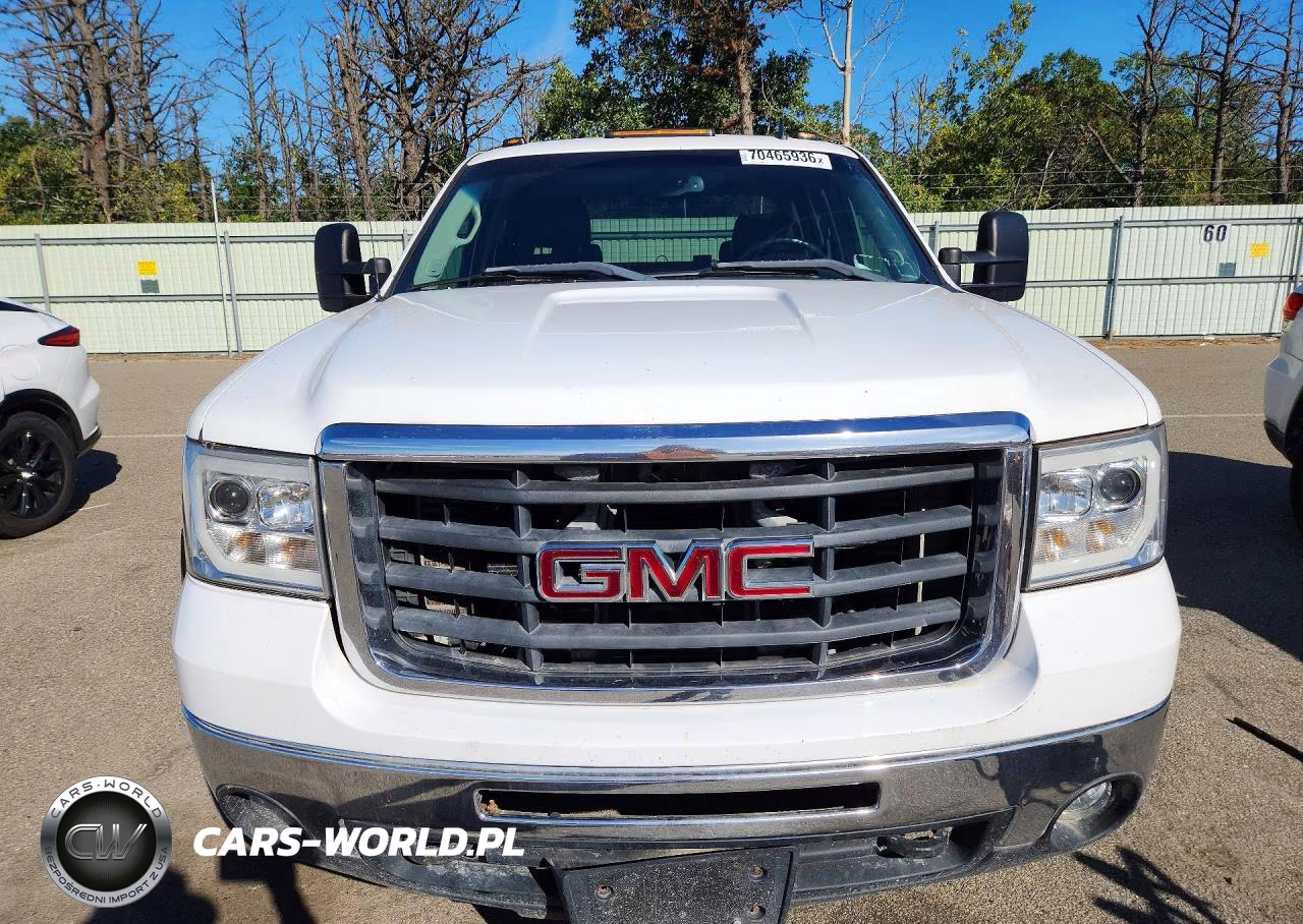 2007 GMC Sierra K2500 Heavy Duty VIN:1GTHK23687F526375 - 5