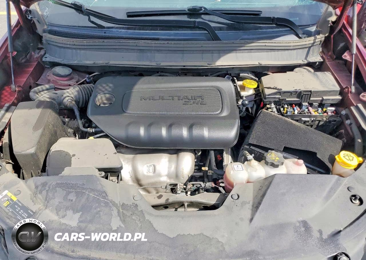 2019 Jeep Cherokee Latitude Plus VIN:1C4PJLLB4KD411410 - 12