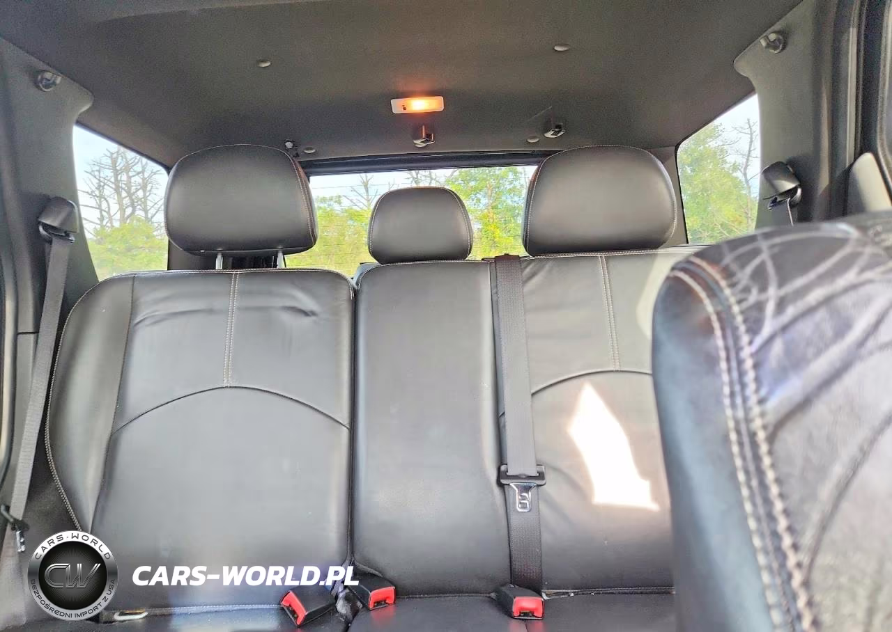 2010 Mercury Mariner Premier VIN:4M2CN8H70AKJ04227 - 10