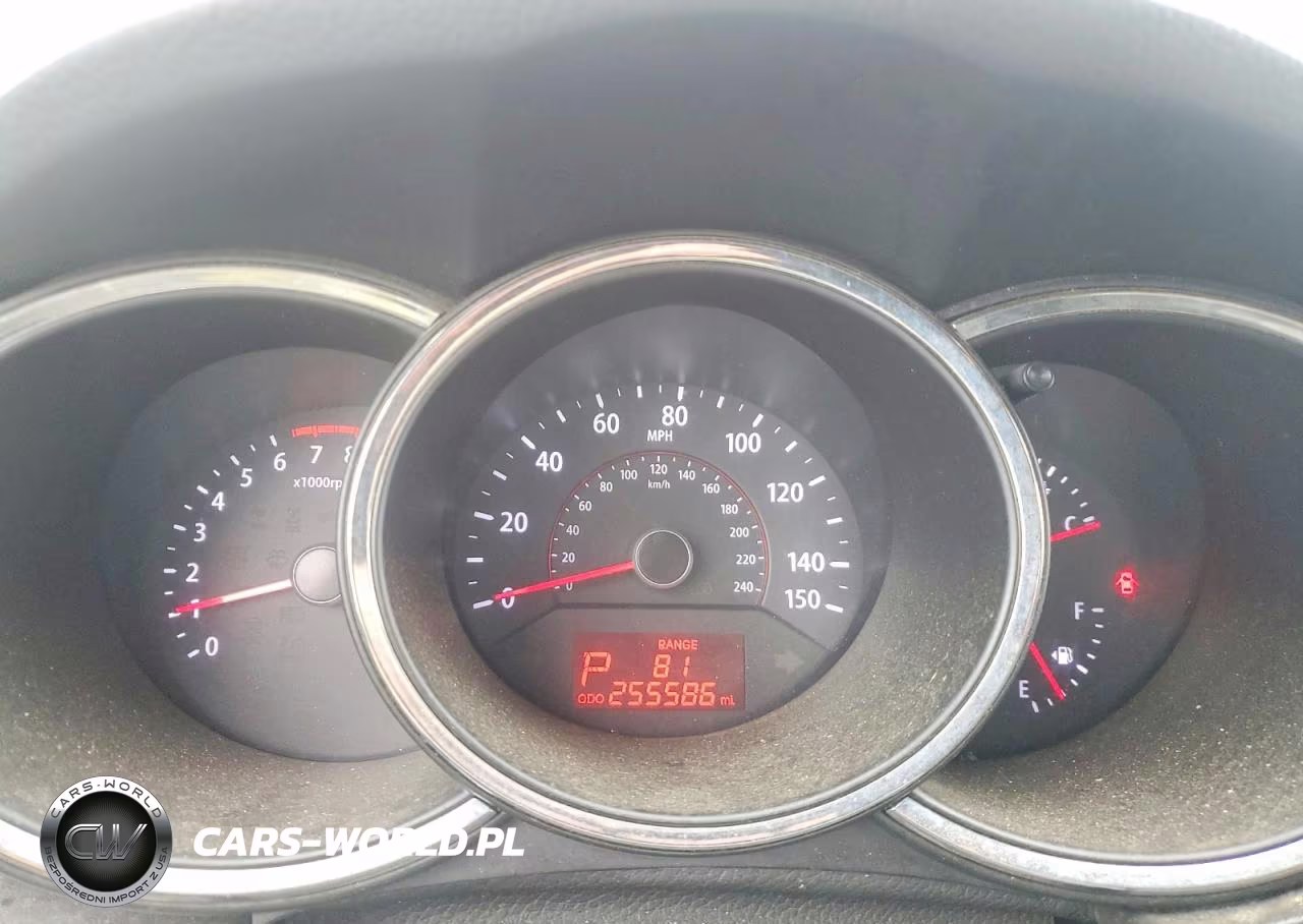 2013 Kia Sorento Lx VIN:5XYKT3A62DG324328 - 9