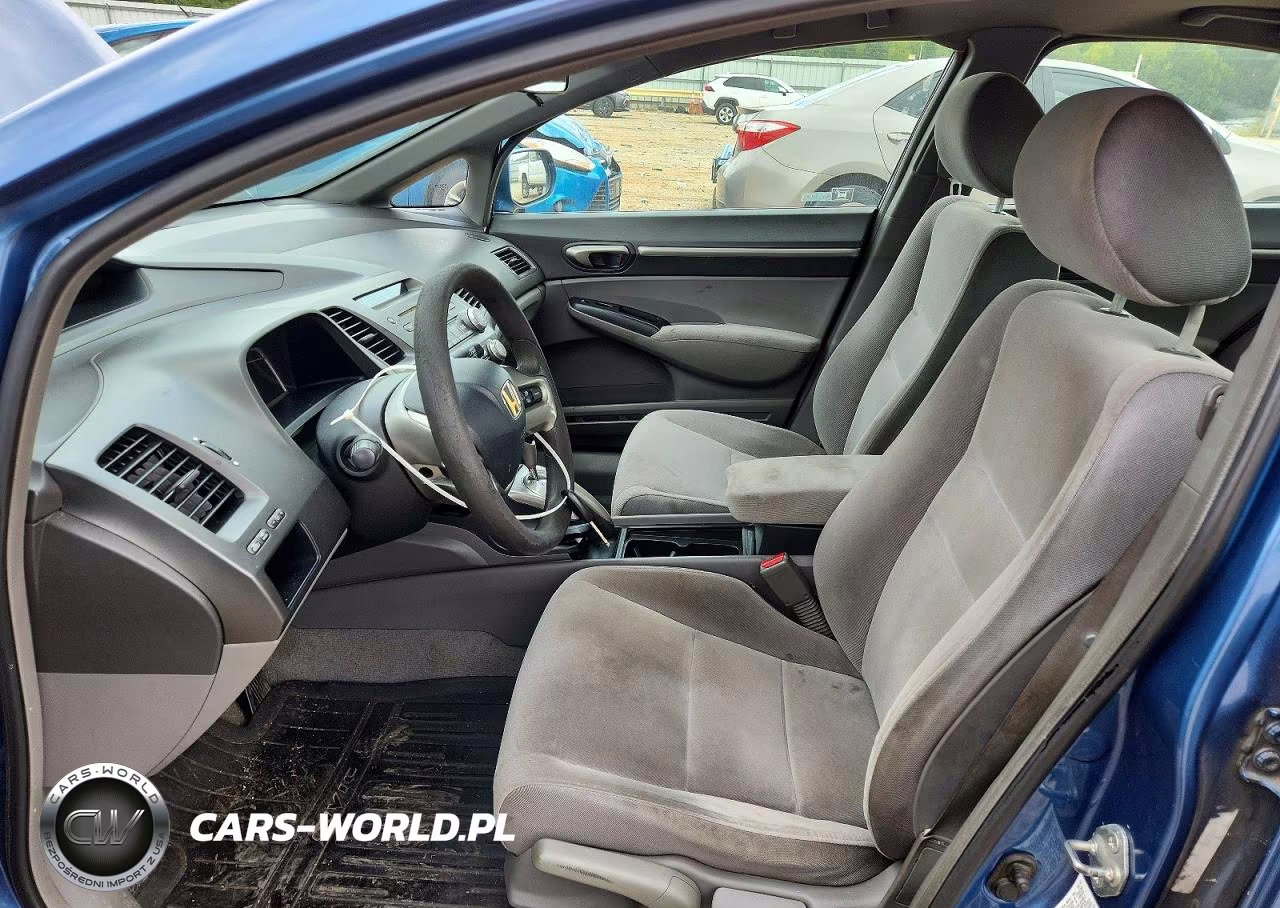 2007 Honda Civic VIN:1HGFA16887L069832 - 7