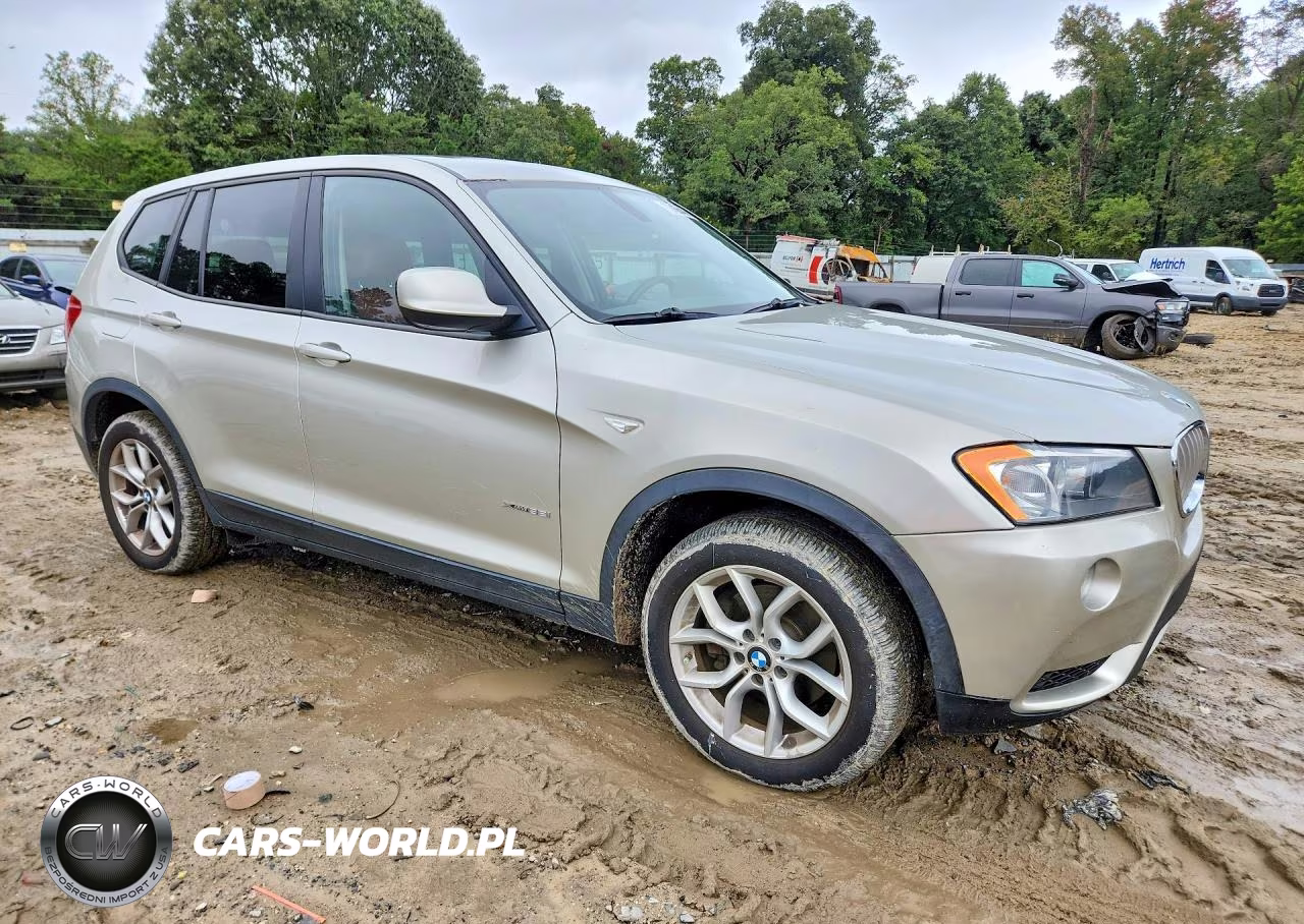 2012 BMW X3 xDrive35I VIN:5UXWX7C53CL737152 - 4