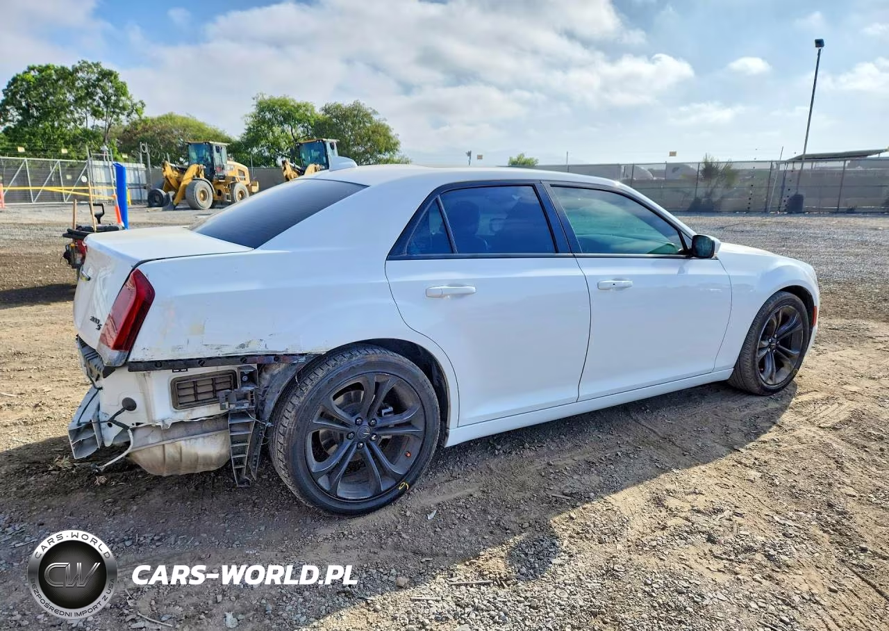 2022 Chrysler 300 S VIN:2C3CCABGXNH214358 - 3