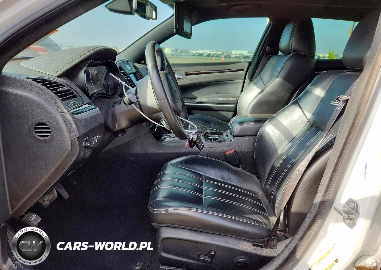 2022 Chrysler 300 S VIN:2C3CCABGXNH214358 - 7