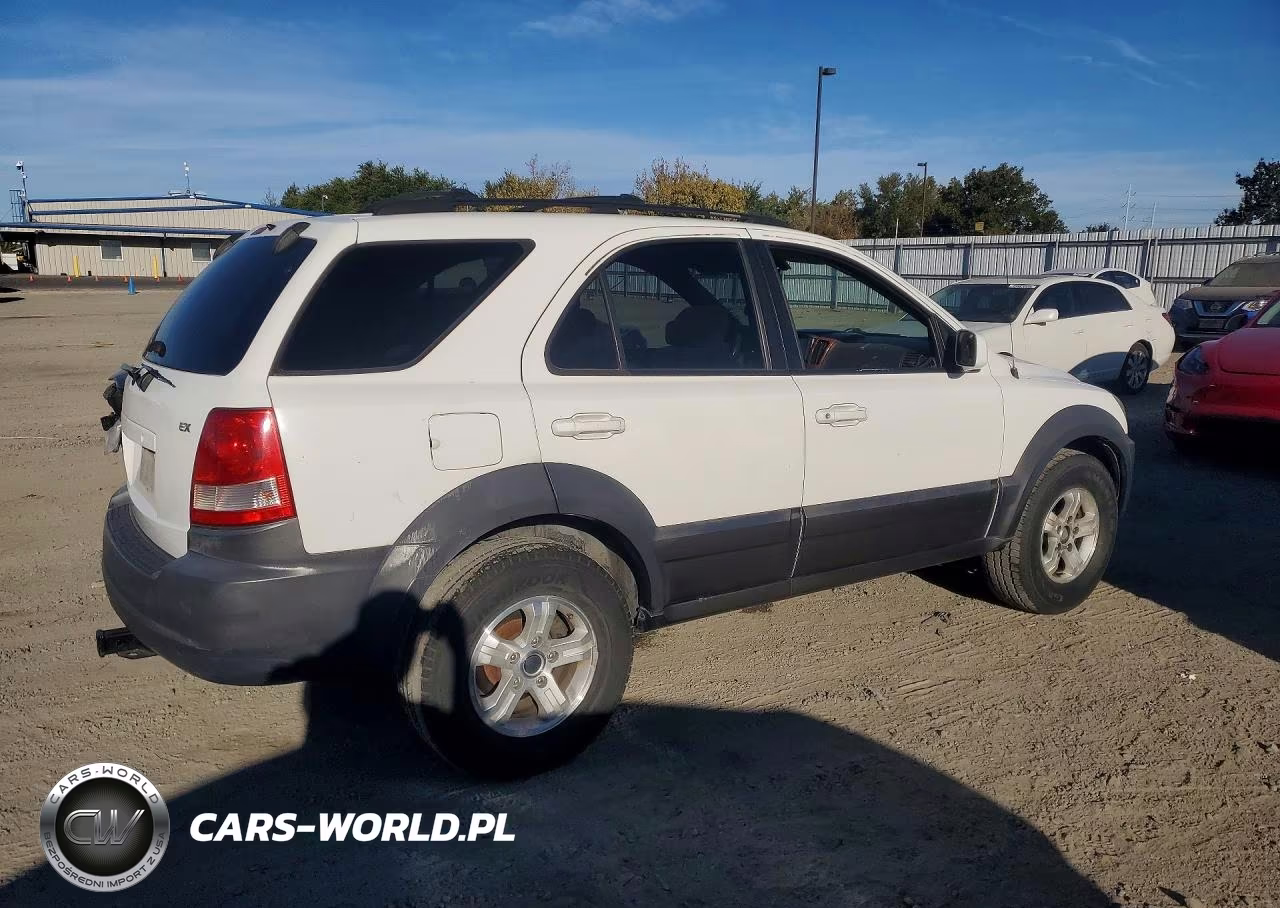 2004 Kia Sorento Lx VIN:KNDJD733345330652 - 3