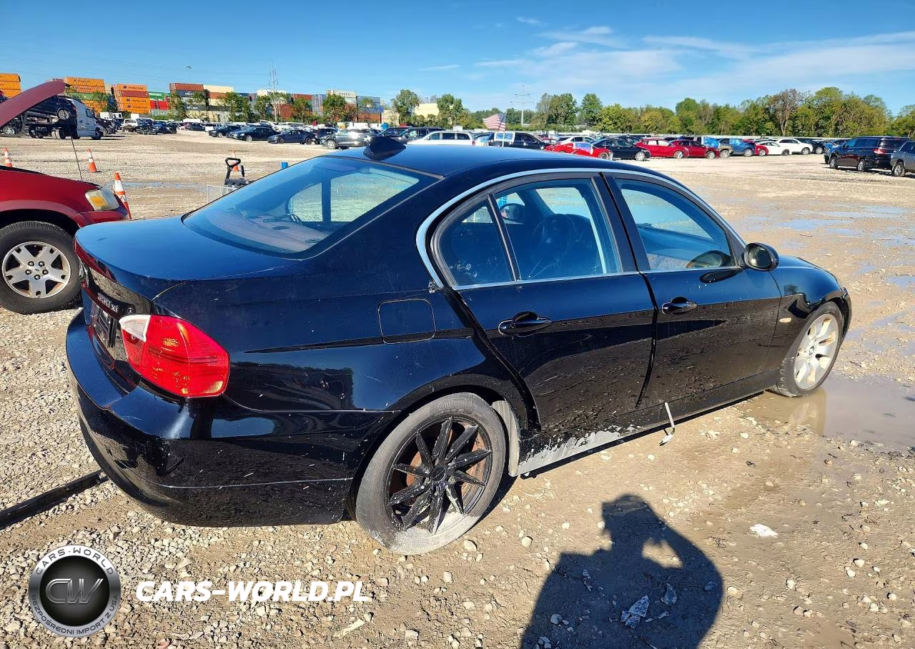 2006 BMW 330 Xi VIN:WBAVD33516KV67704 - 3