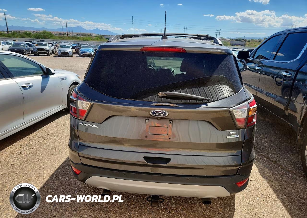 2017 Ford Escape Se VIN:1FMCU9G92HUA73767 - 6