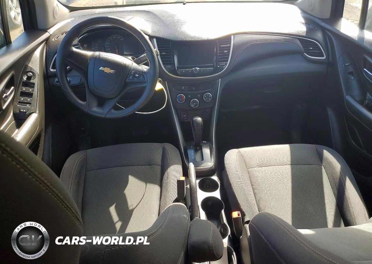 2018 Chevrolet Trax VIN:3GNCJNSB9JL153820 - 8