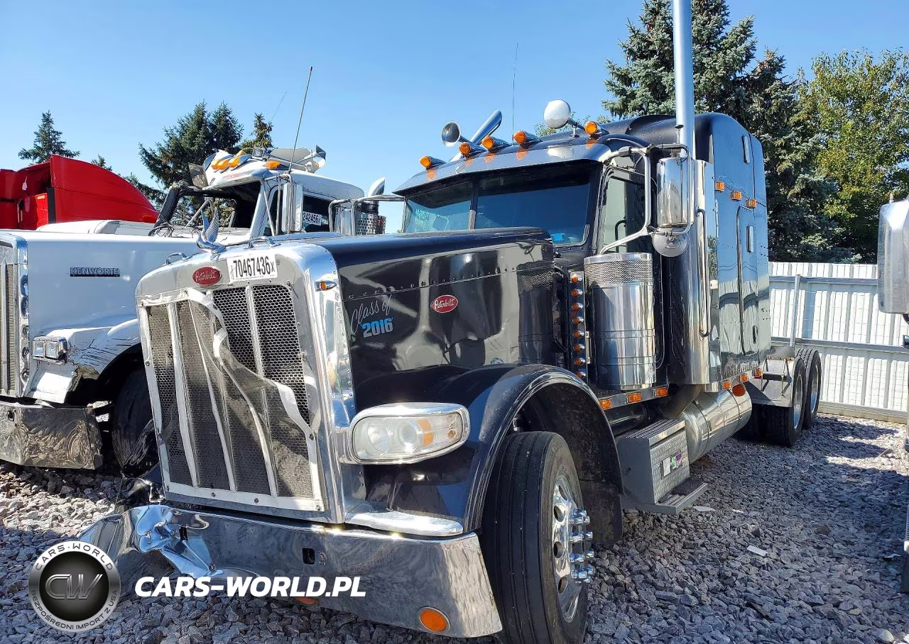 2016 Peterbilt 389 Semi Truck