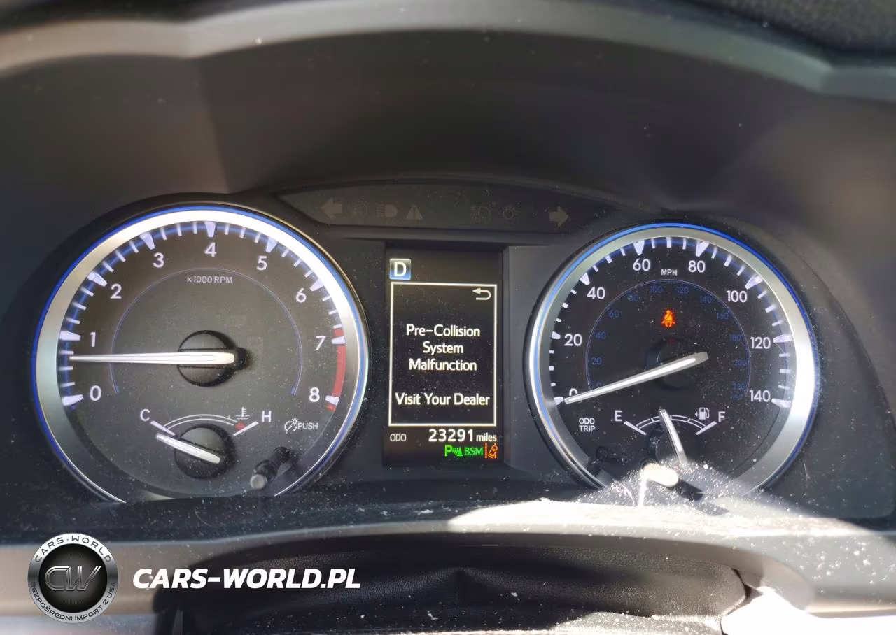2018 Toyota Highlander Limited VIN:5TDYZRFH1JS268158 - 9