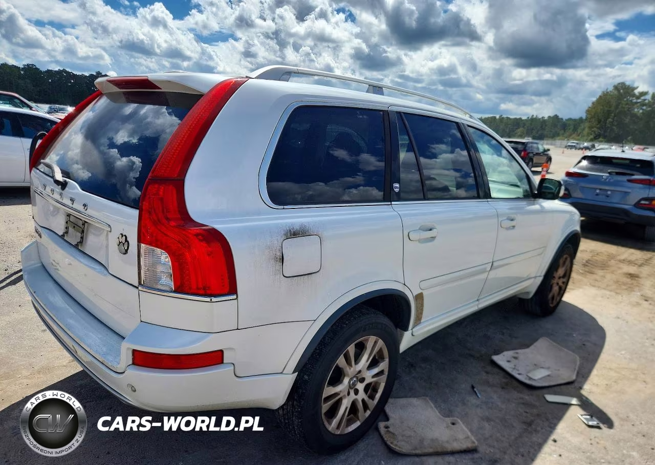 2014 Volvo Xc90 4D Suv Fwd 3.2 VIN:YV4952CY7E1682895 - 3
