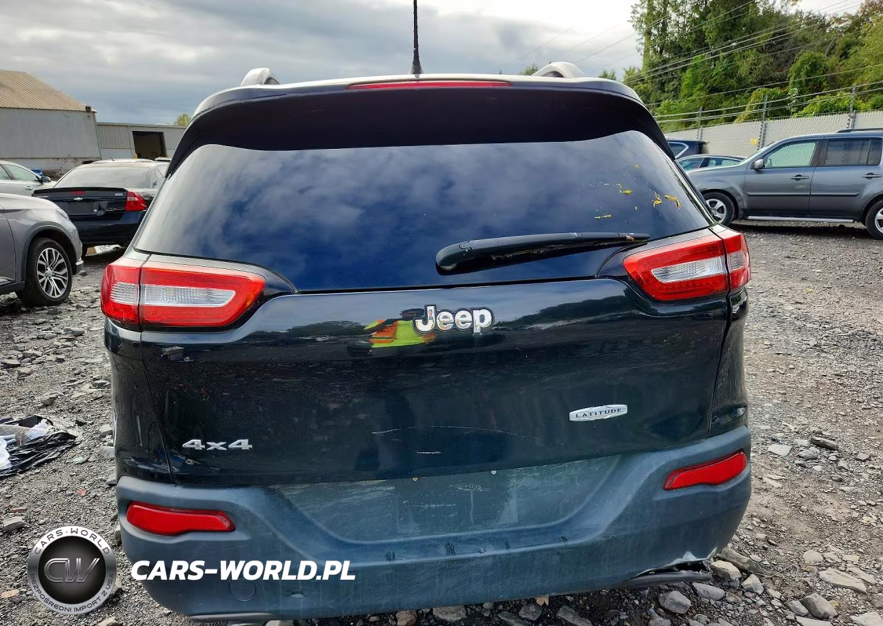 2014 Jeep Cherokee Latitude VIN:1C4PJMCS2EW152513 - 6