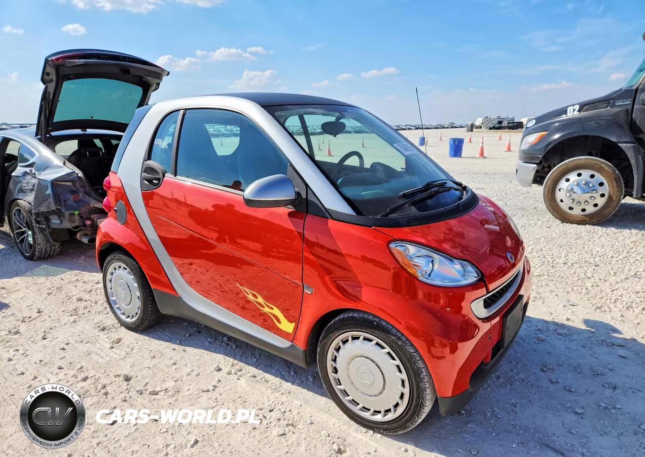 2008 Smart Fortwo Pure VIN:WMEEJ31X08K177939 - 4