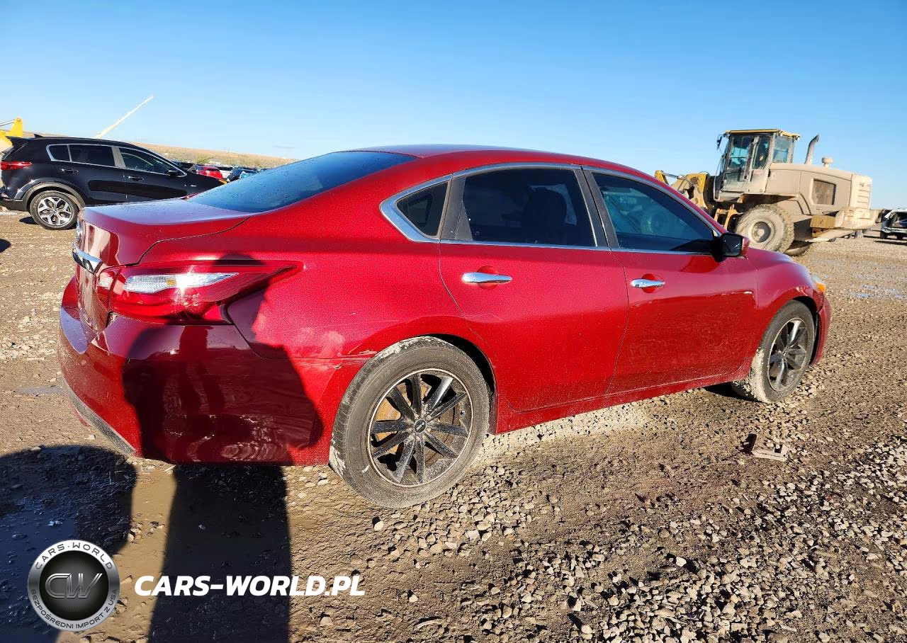 2016 Nissan Altima 2.5 S VIN:1N4AL3AP2GN311067 - 3